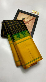 Load image into Gallery viewer, Classic Bottle Green &amp; Mango Yellow Kanchipuram Handloom Silk Saree SS26262
