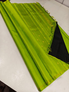 Classic Spring Green Handloom Soft Silk Saree SS23049