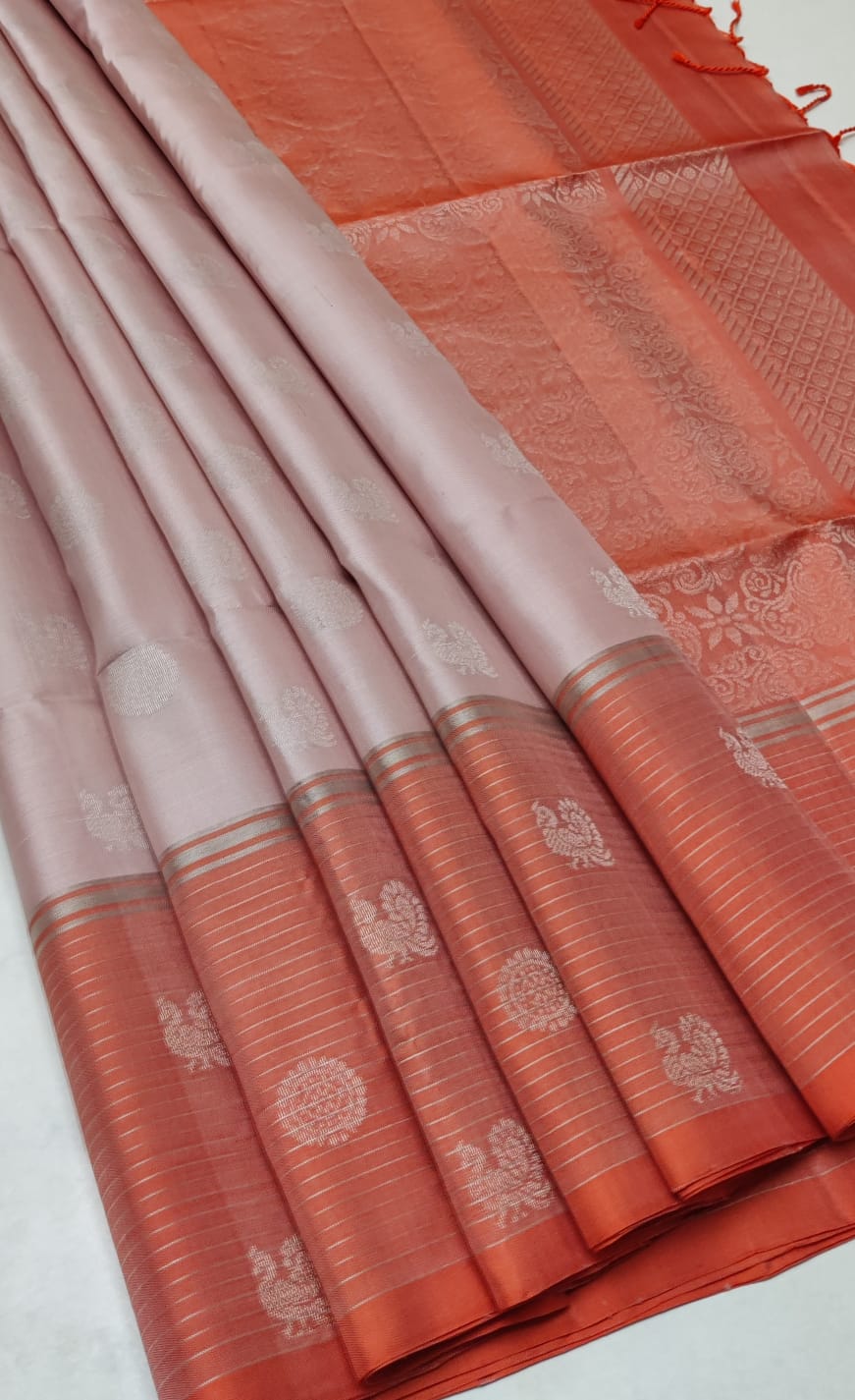 Classic Pink Tint & Sunset Orange Double Warp Elegance Handloom Soft Silk Saree SS26669u
