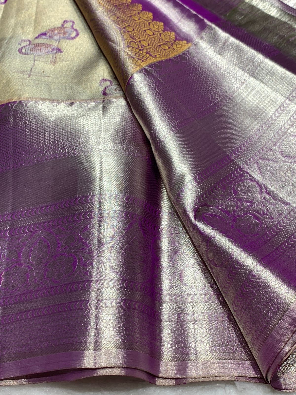 Classic Oatmeal Beige & Berry Purple 2gm Zari Bridal Elegance Kanchipuram Handloom Silk Saree SS25269