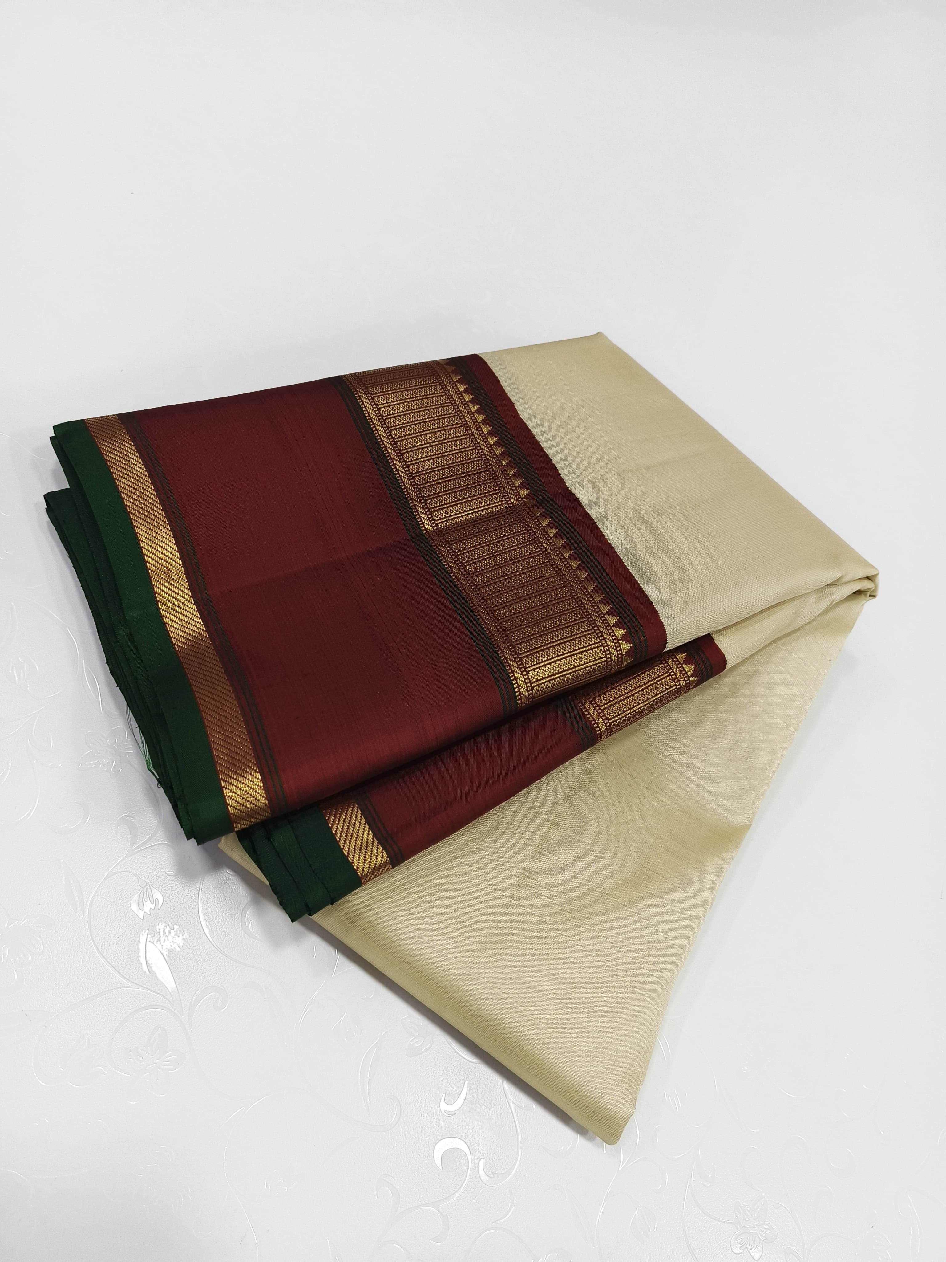 Classic Butter Cream & Sangria Red 2gm Zari Korvai Brocade Elegance Kanchipuram Silk Saree SS23895