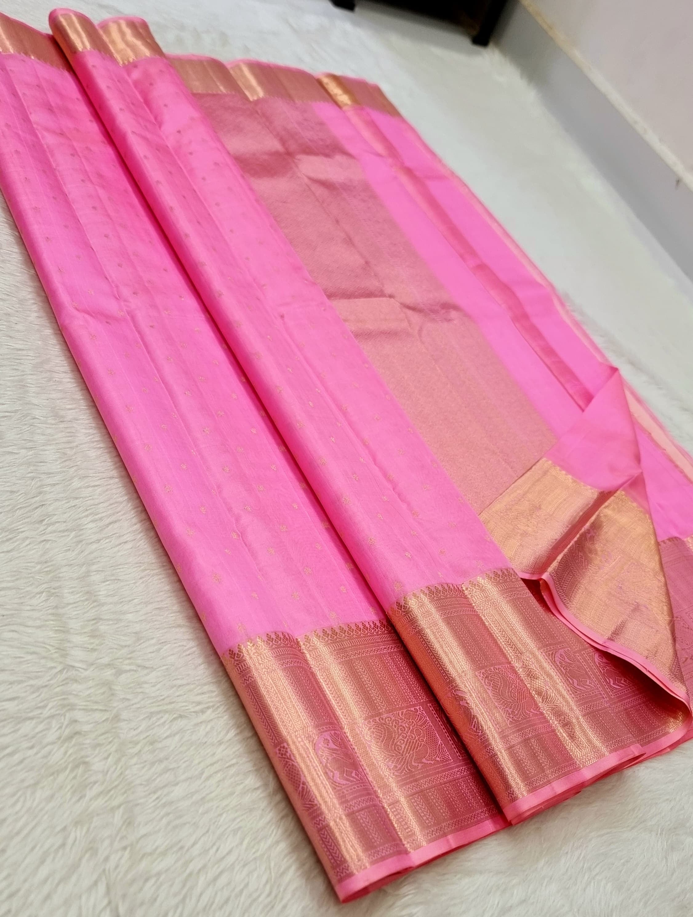 Classic Baby Pink Elegance Kanchipuram Silk Saree SS23819