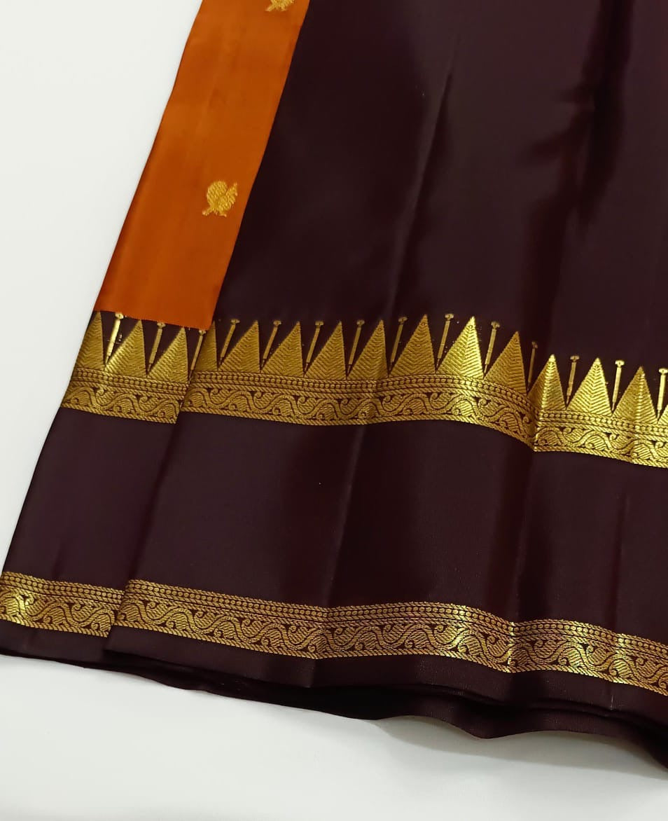 Classic Rustic Orange & Chocolate Brown Kanchipuram Handloom Silk Saree SS26251