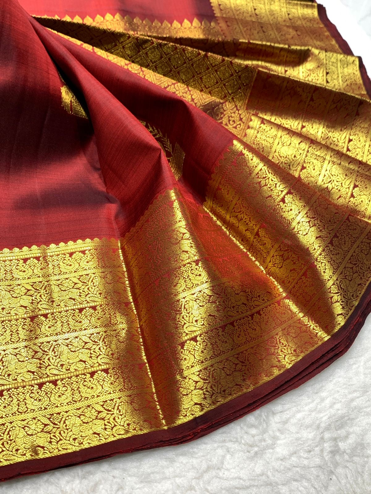 Classic Brick Orange 2gm Zari Bridal Elegance Kanchipuram Handloom Silk Saree SS25566