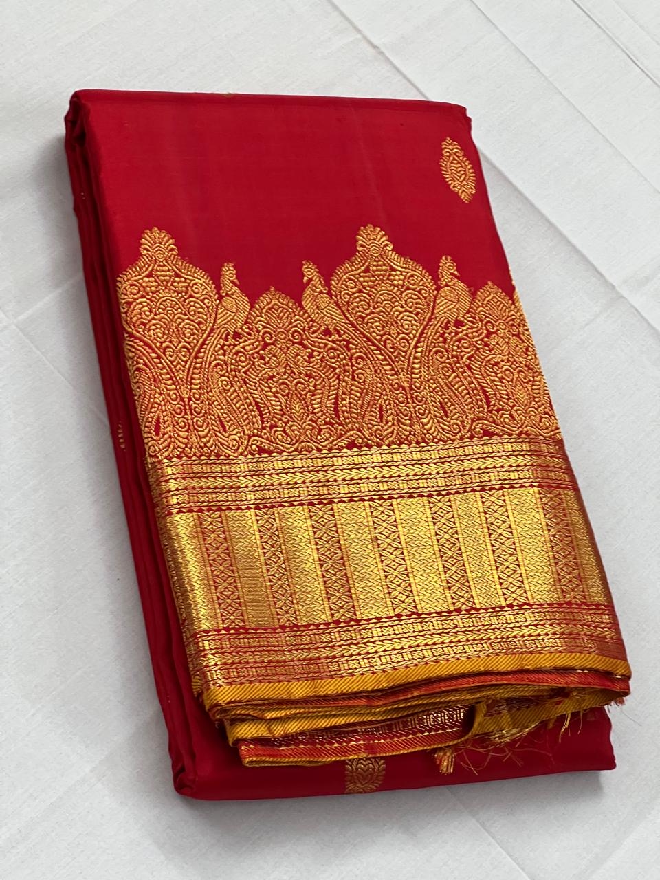 Classic Chilli Red 2gm Zari Bridal Elegance Kanchipuram Handloom Silk Saree SS26016