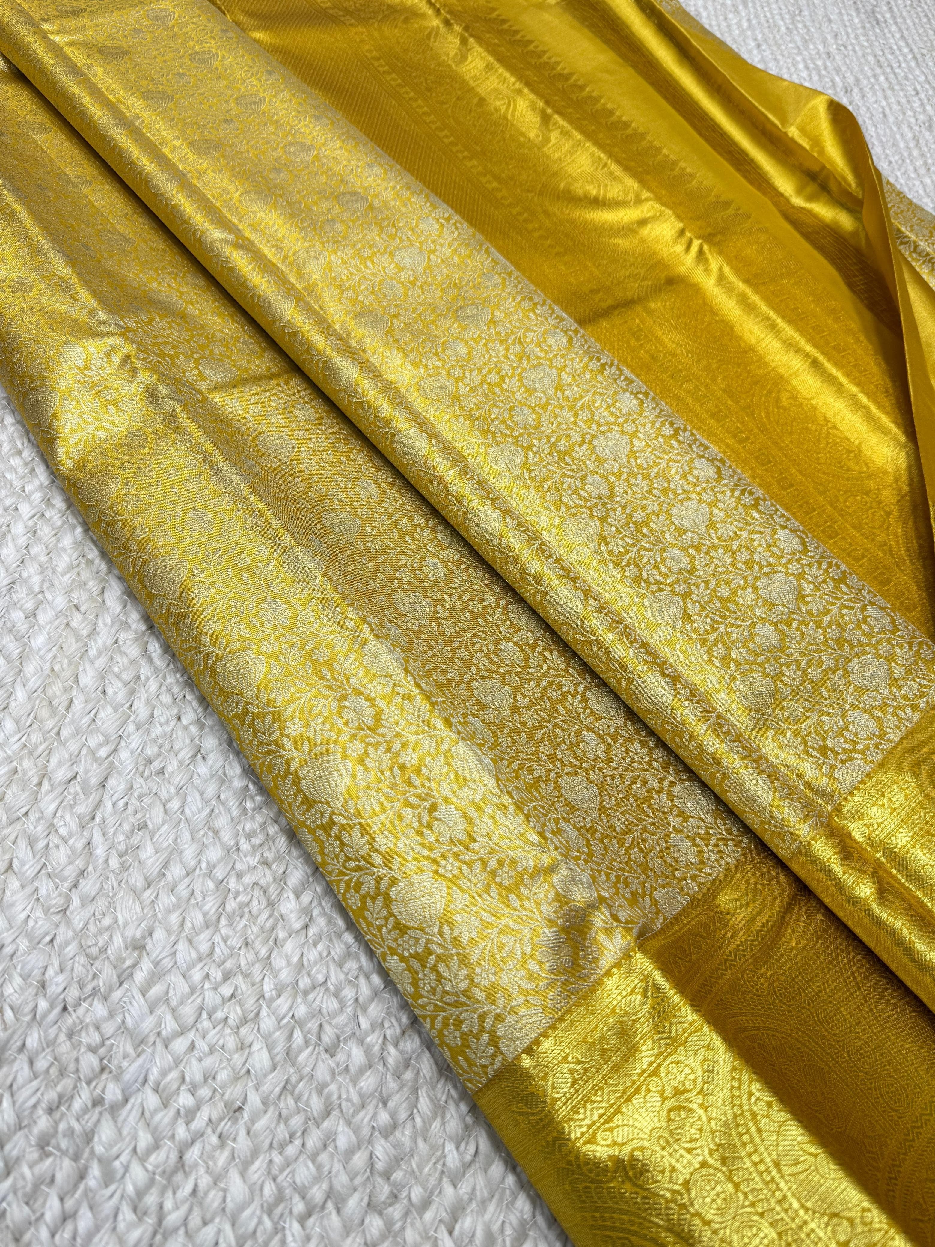 Classic Gold 2gm Zari Bridal Tissue Elegance Kanchipuram Handloom Silk Saree SS25626