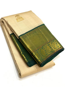 Classic Cream & Green 2gm Zari Elegance Kanchipuram Handloom Silk Saree SS22108