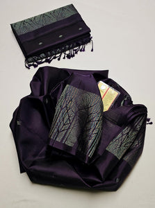 Classic Dark Plum Elegance Handloom Soft Silk Saree SS25454