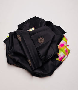 Classic Charcoal Black & Yellow Checks Elegance Handloom Soft Silk Saree SS26347