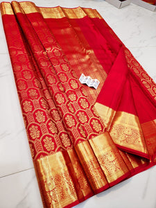 Classic Red Bridal Elegance Kanchipuram Handloom Silk Saree SS26074
