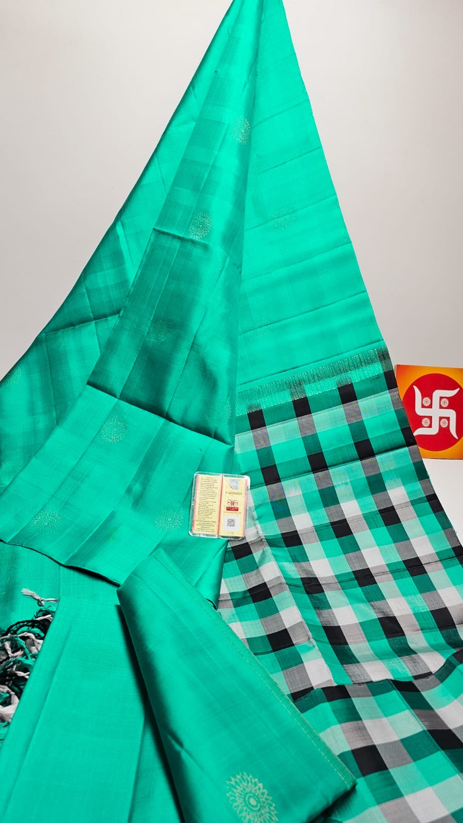 Classic Sea Green Checks Elegance Handloom Soft Silk Saree SS26346