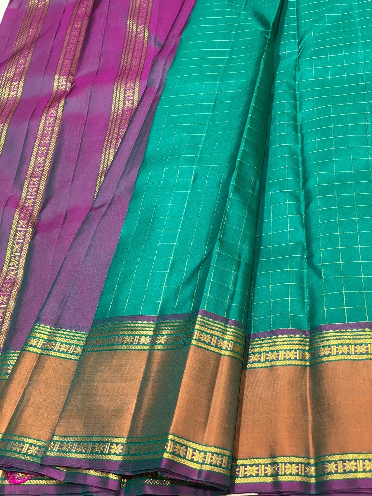 Classic Teal Green & Purple 2gm Zari Kanchipuram Handloom Silk Saree SS26248