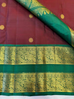 Load image into Gallery viewer, Classic Brown &amp; Deep Green 2gm Zari Elegance Kanchipuram Handloom Silk Saree SS27552
