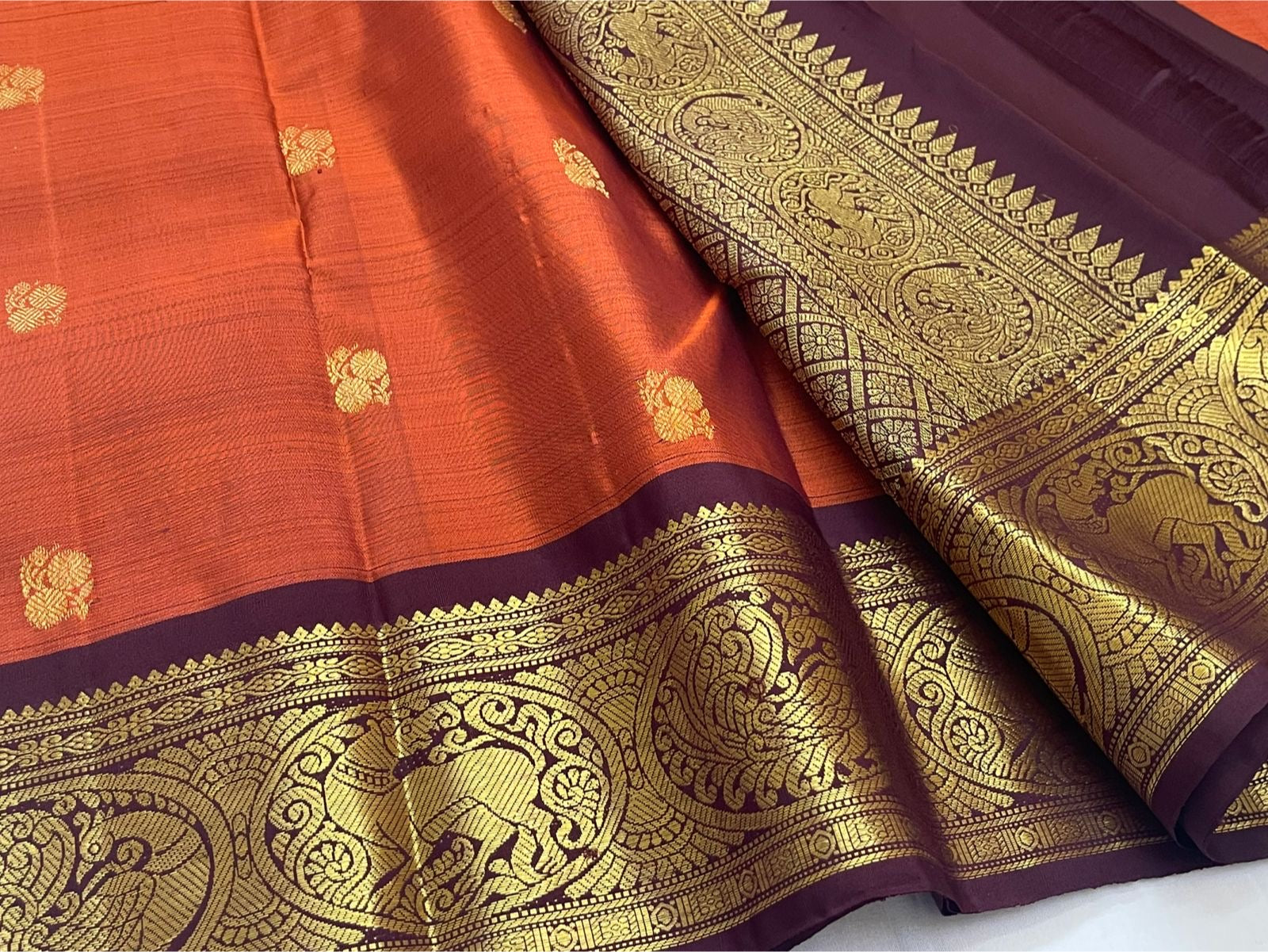 Classic Golden Brown & Coffee Brown 1gm Zari Kanchipuram Handloom Silk Saree SS26273