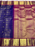 Load image into Gallery viewer, Classic Navy Blue &amp; Dark Wine Pink 2gm Zari Kanchipuram Handloom Silk Saree SS25990

