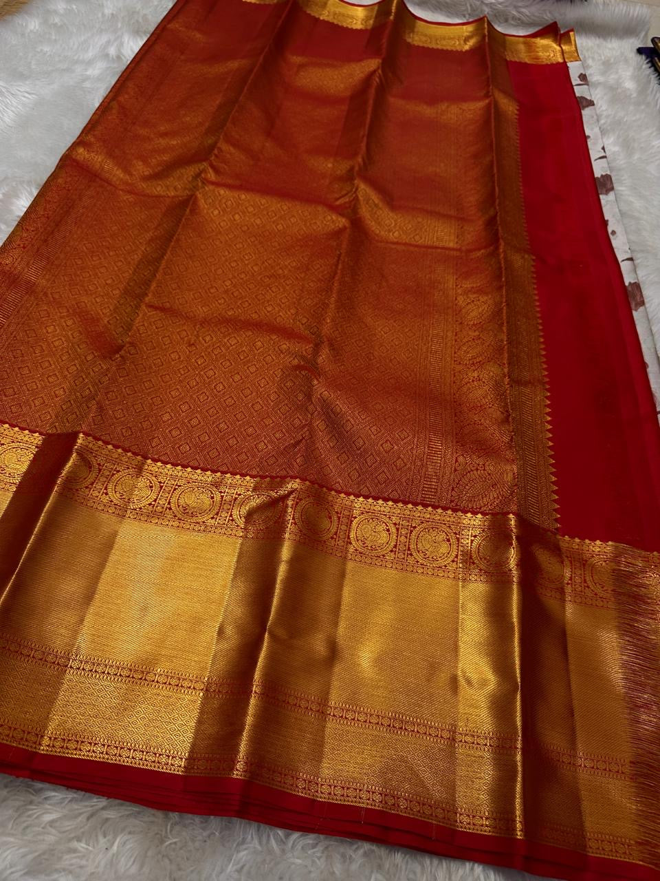 Classic Pastel Grey & Chilli Red 2gm Zari Elegance Kanchipuram Handloom Silk Saree SS24634