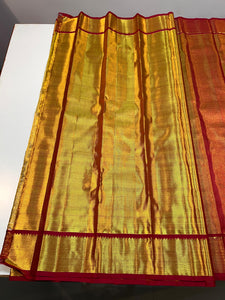 Classic Gold & Red 1gm Zari Bridal Elegance Kanchipuram Handloom Silk Saree SS25634
