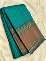Load image into Gallery viewer, Classic Teal Green &amp; Purple 2gm Zari Kanchipuram Handloom Silk Saree SS26248
