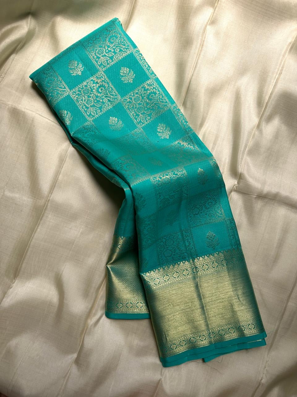 Classic Sea Green Bridal Elegance Kanchipuram Handloom Silk Saree SS25909