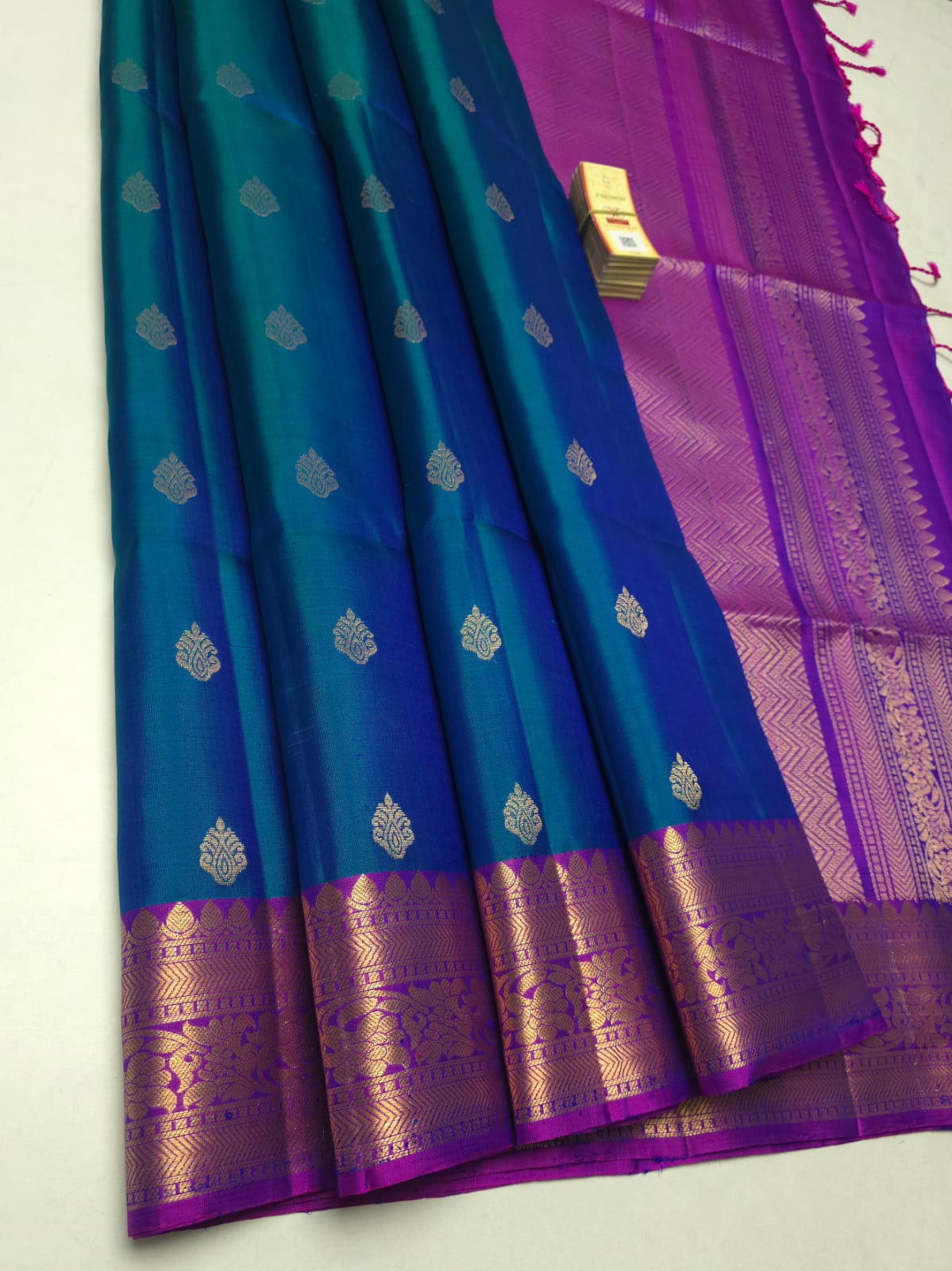 Classic Peacock Blue & Purple Double Warp Elegance Handloom Soft Silk Saree SS26693