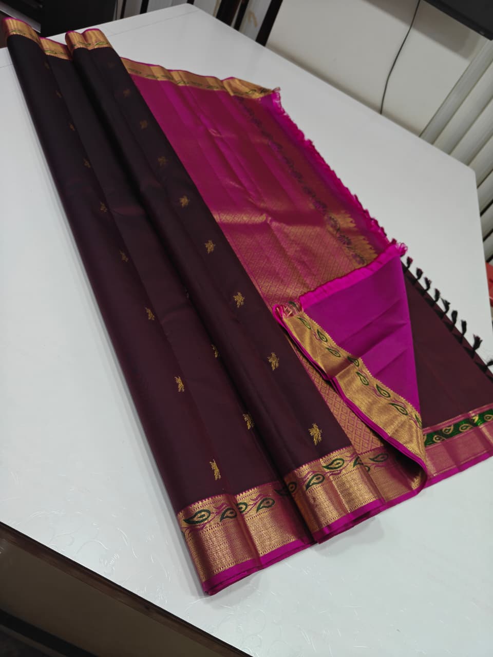 Classic Coffee Brown & Fuchsia Pink 2gm Zari Kanchipuram Handloom Silk Saree SS26510