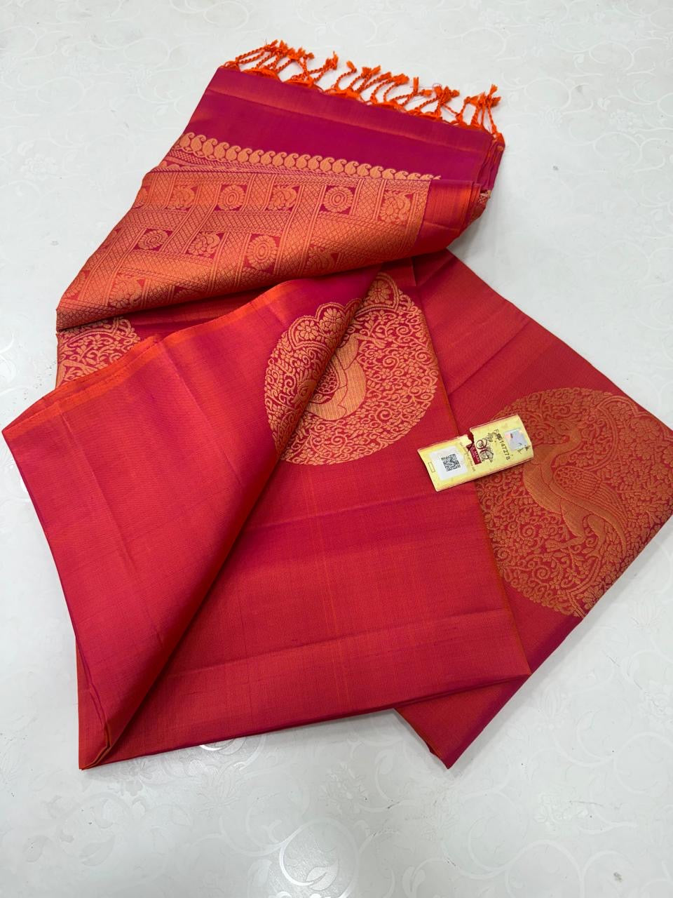 Classic Dual Shaded Orange Double Warp Elegance Handloom Soft Silk Saree SS23538