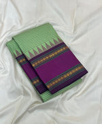Load image into Gallery viewer, Classic Light Green &amp; Wine Red 1gm Zari Vintage Thread Checks Korvai Kanchipuram Handloom Silk Saree SS26897
