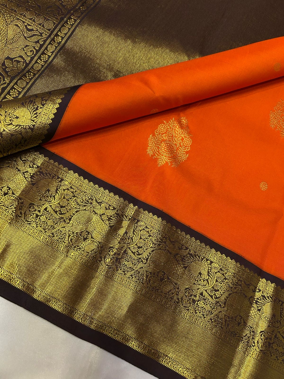 Classic Orange & Dark Brown 2gm Zari Korvai Bridal Elegance Kanchipuram Handloom Silk Saree SS24482