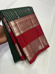 Classic Pine Green & Barn Red 2gm Silver Zari Elegance Kanchipuram Handloom Silk Saree SS25382