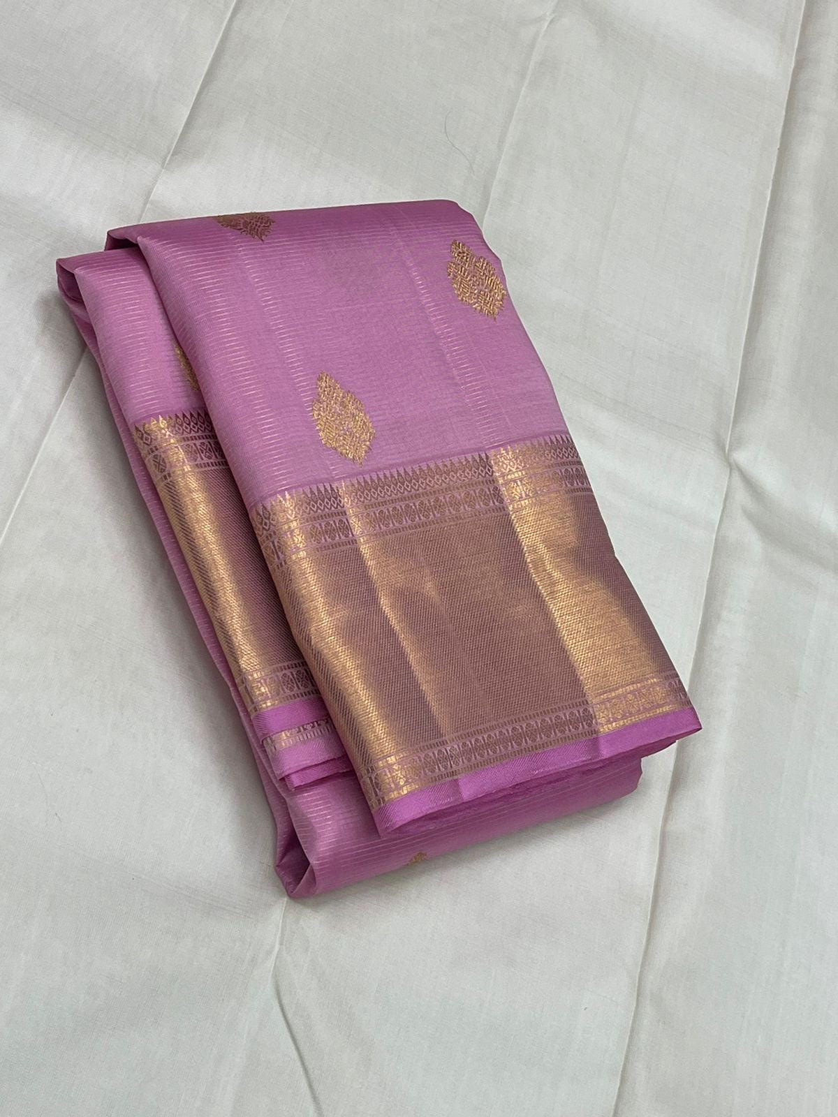 Classic Lilac 2gm Zari Bridal Elegance Kanchipuram Handloom Silk Saree SS24439