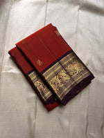 Load image into Gallery viewer, Classic Mustard &amp; Mud Brown Kanchipuram Handloom Silk Saree SS25959
