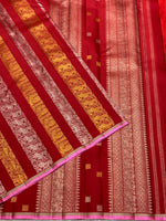 Load image into Gallery viewer, Classic Carmine Red 2gm Zari Kanchipuram Handloom Silk Saree SS26100
