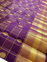 Load image into Gallery viewer, Classic Naval Fruit 2gm Zari Vaira Oosi Elegance Kanchipuram Handloom Silk Saree SS25267
