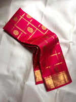 Load image into Gallery viewer, Classic Deep Pink Bridal Elegance Kanchipuram Handloom Silk Saree SS27866
