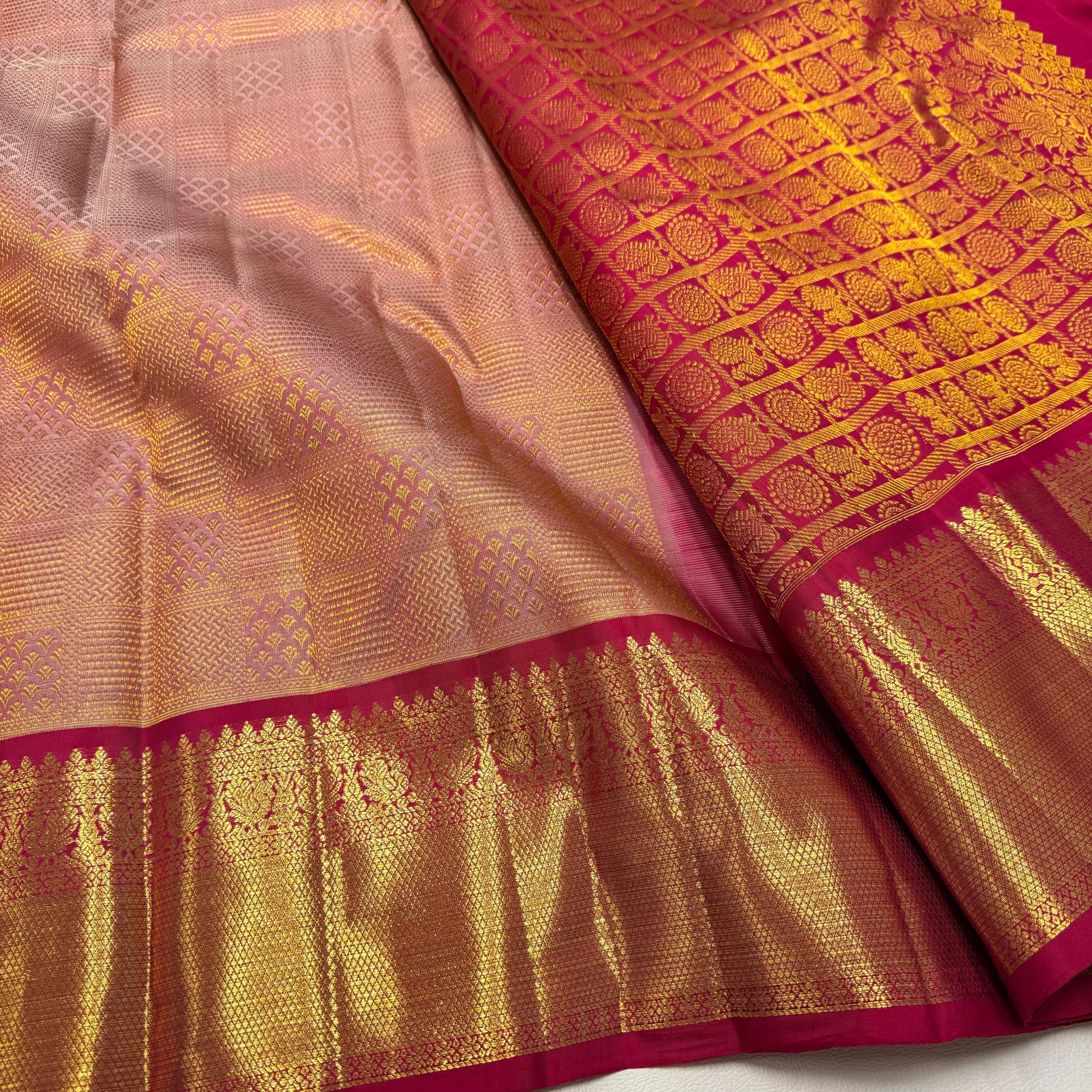 Classic Sunset Orange 1gm Zari Elegance Kanchipuram Handloom Silk Saree SS25272