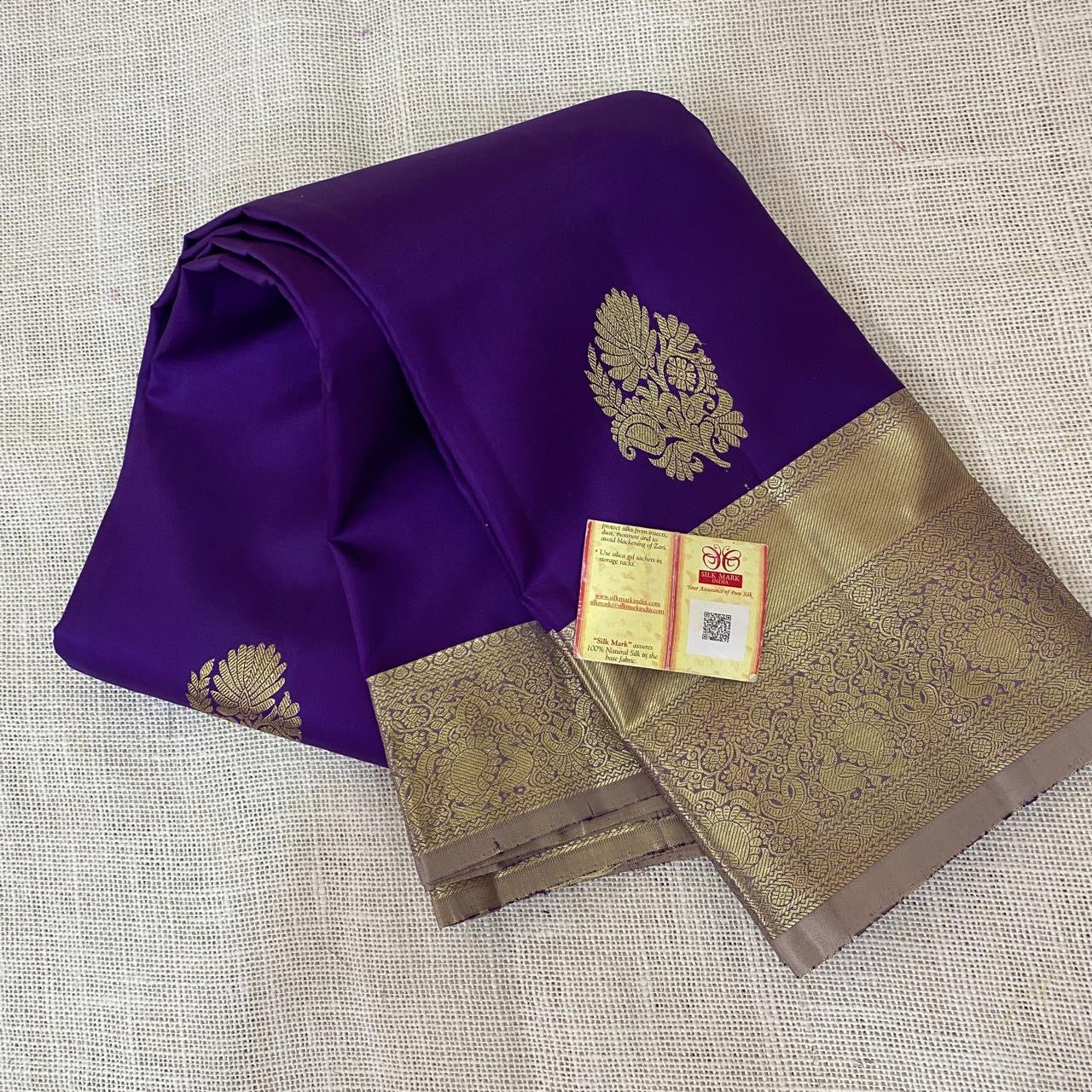Classic Deep Violet  Kanchipuram Handloom Silk Saree SS26392