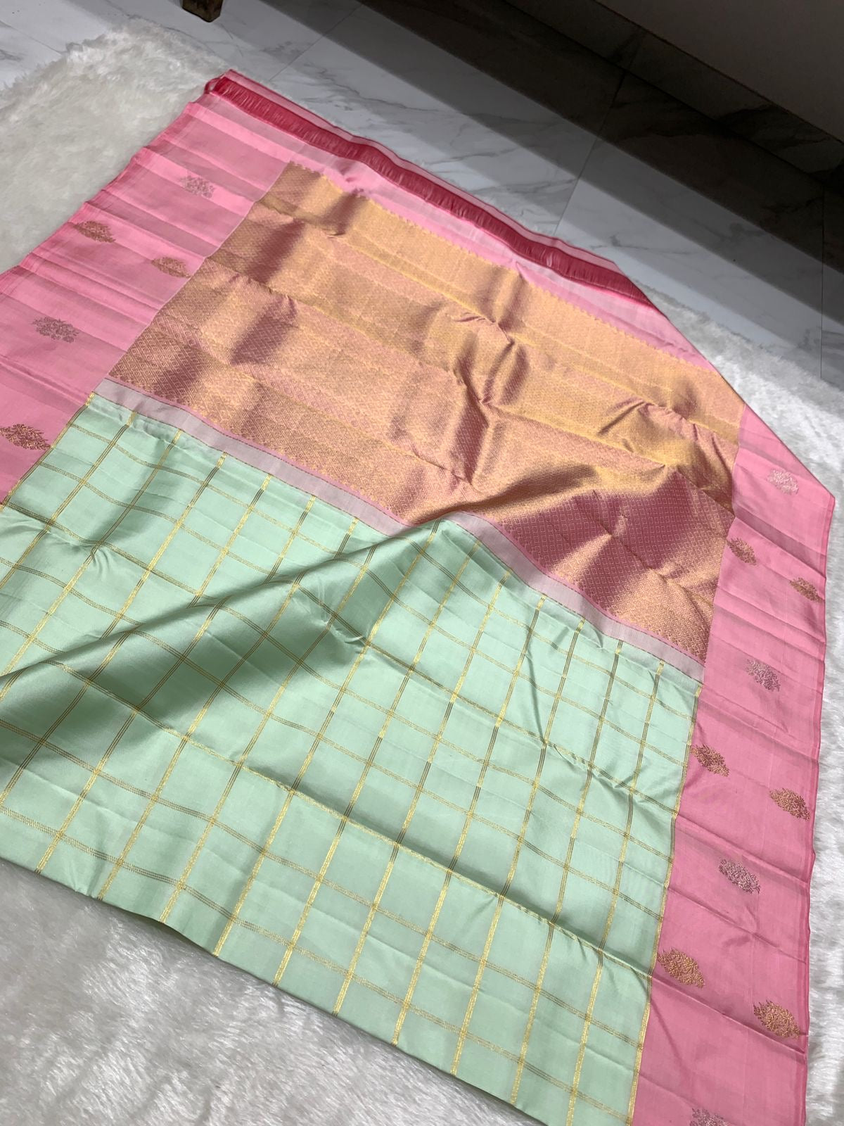 Classic Pastel Sea Green & Baby Pink 2gm Zari Kanchipuram Handloom Silk Saree SS25928