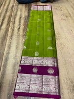 Load image into Gallery viewer, Classic Spring Green &amp; Berry Purple Elegance Kanchipuram Handloom Silk Saree SS28437
