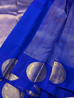 Load image into Gallery viewer, Classic Royal Blue Checks Elegance Kanchipuram Handloom Silk Saree SS27919
