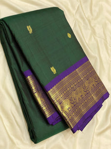 Clasic Pine Green & Mud Violet 2gm Zari Elegance Kanchipuram Handloom Silk Saree SS24694