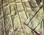 Load image into Gallery viewer, Classic Gold 2gm Zari Bridal Elegance Kanchipuram Handloom Silk Saree SS25366
