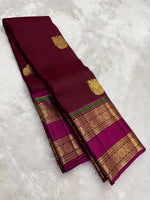 Load image into Gallery viewer, Classic Garnet Red Kanchipuram Handloom Silk Saree SS26729
