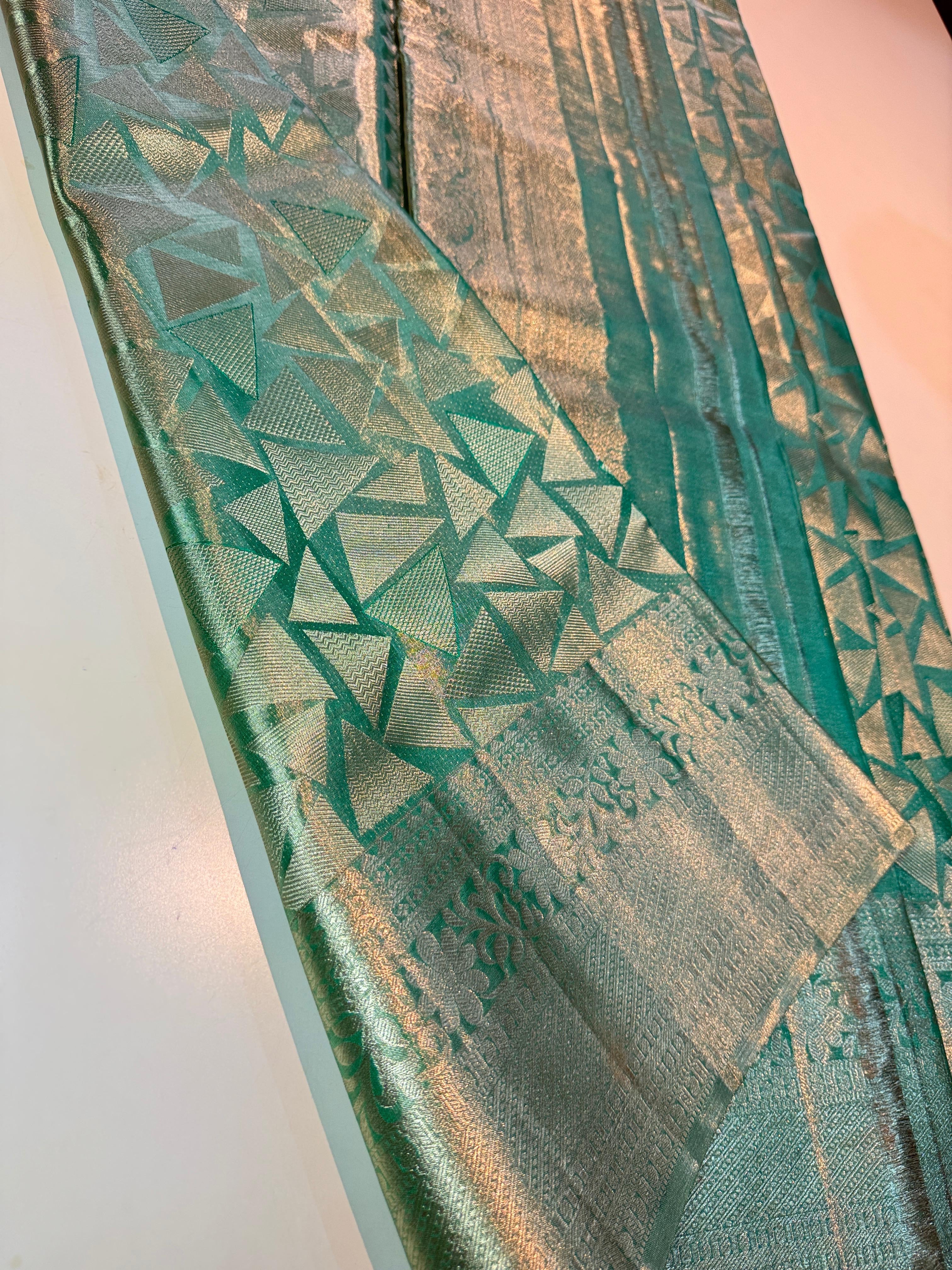 Classic Sea Green Bridal Elegance Kanchipuram Handloom Silk Saree SS26296