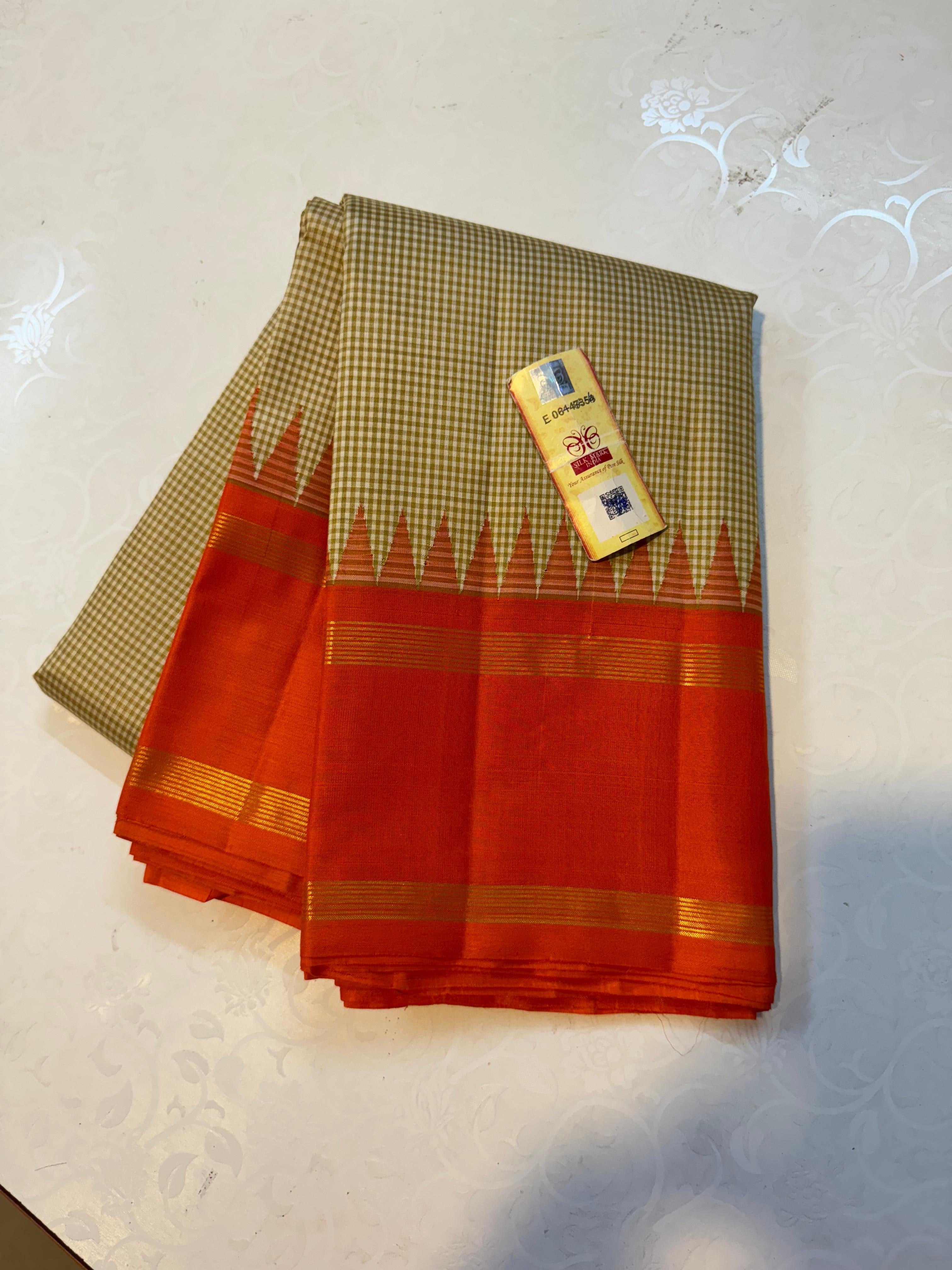 Classic Cream Checker & Orange 2gm Zari Elegance Kanchipuram Handloom Silk Saree SS24719