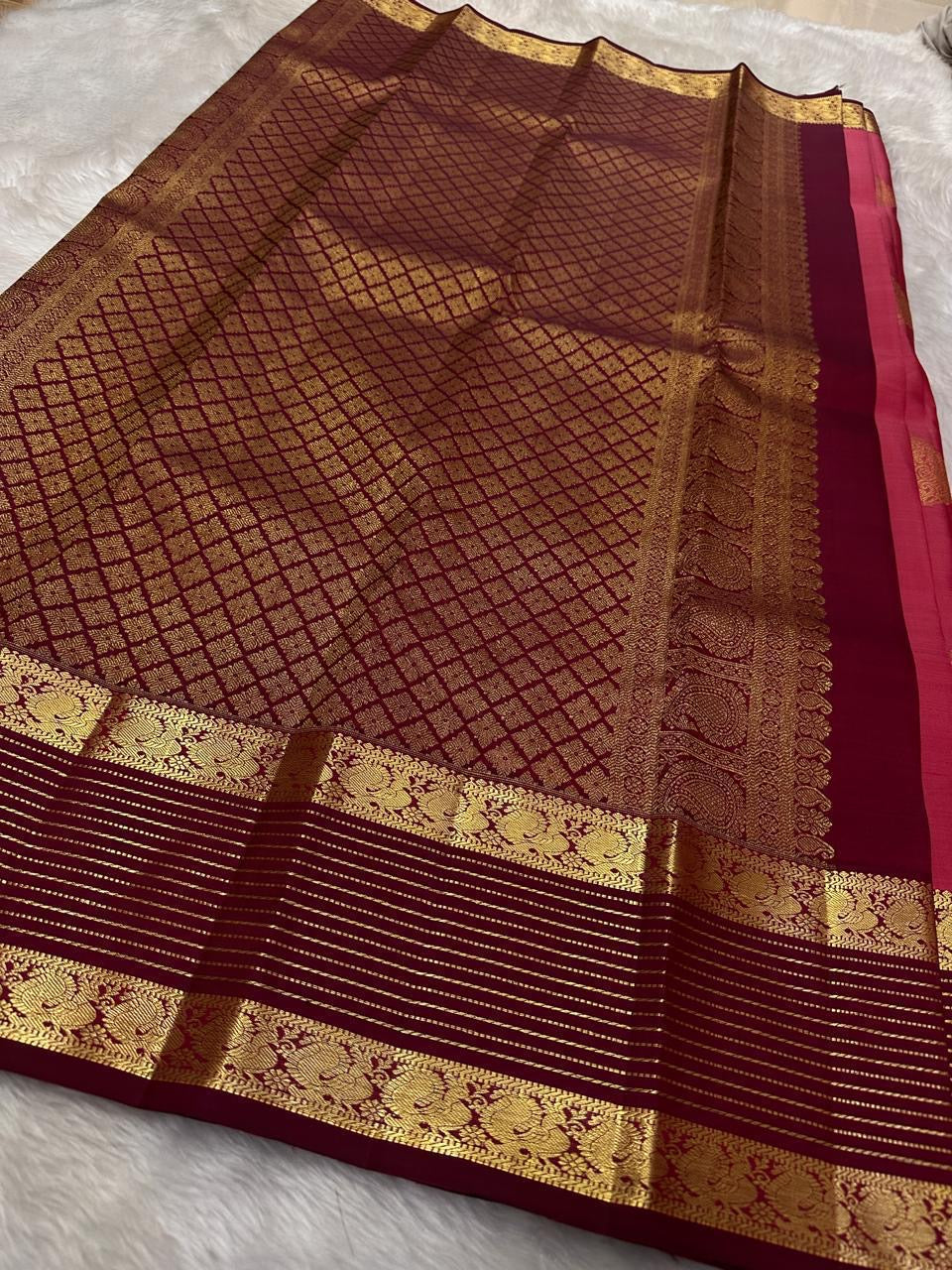 Classic Ruby Pink & Berry Red Elegance Kanchipuram Handloom Silk Saree SS24532