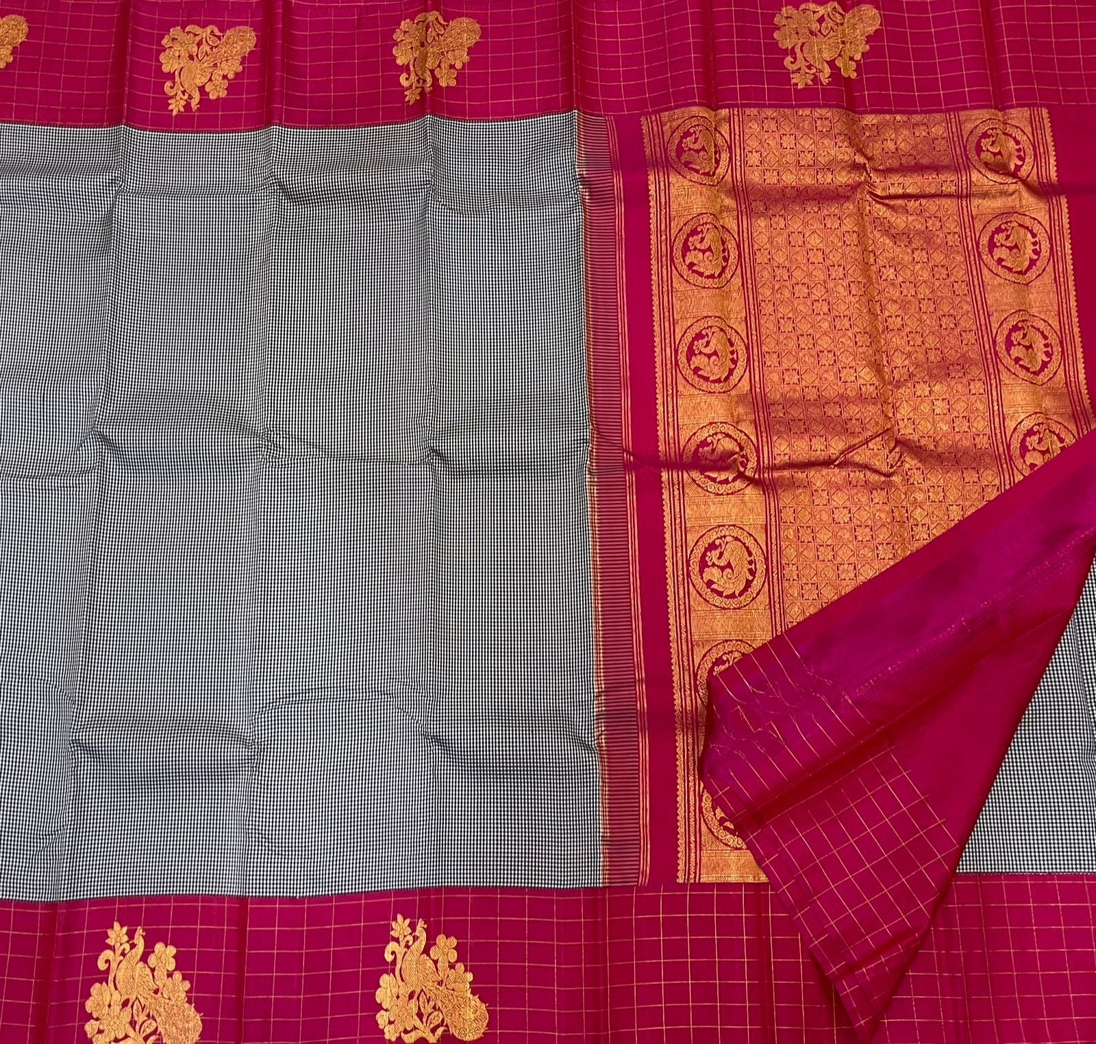 Classic Grey & Ruby Pink 2gm Zari Checks Butta Elegance Kanchipuram Handloom Silk Saree SS24457