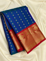 Load image into Gallery viewer, Classic Blue &amp; Red Elegance Kanchipuram Silk Saree SS24209
