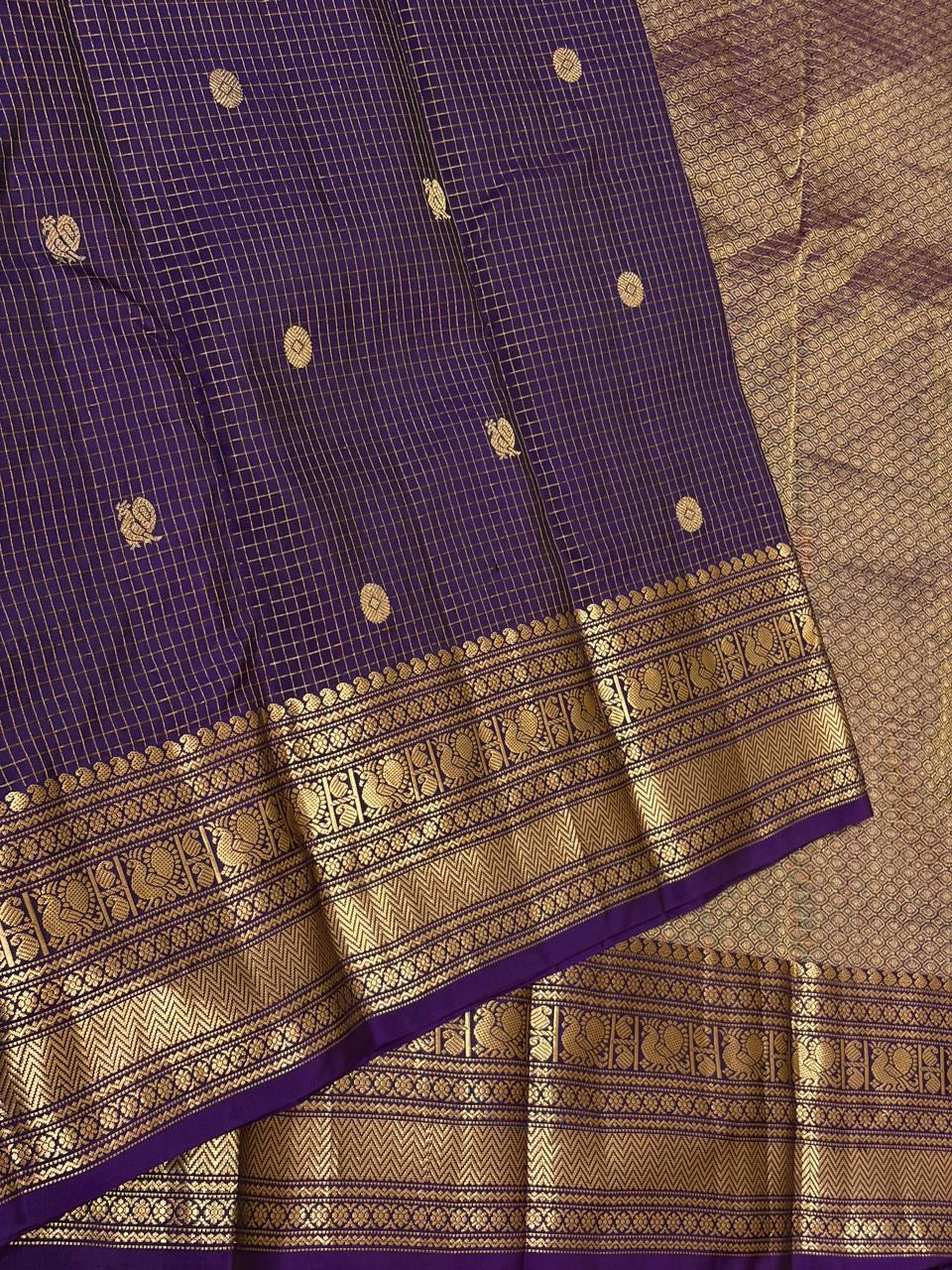 Classic Violet 1gm Zari Vaira Oosi Kanchipuram Handloom Silk Saree SS26657