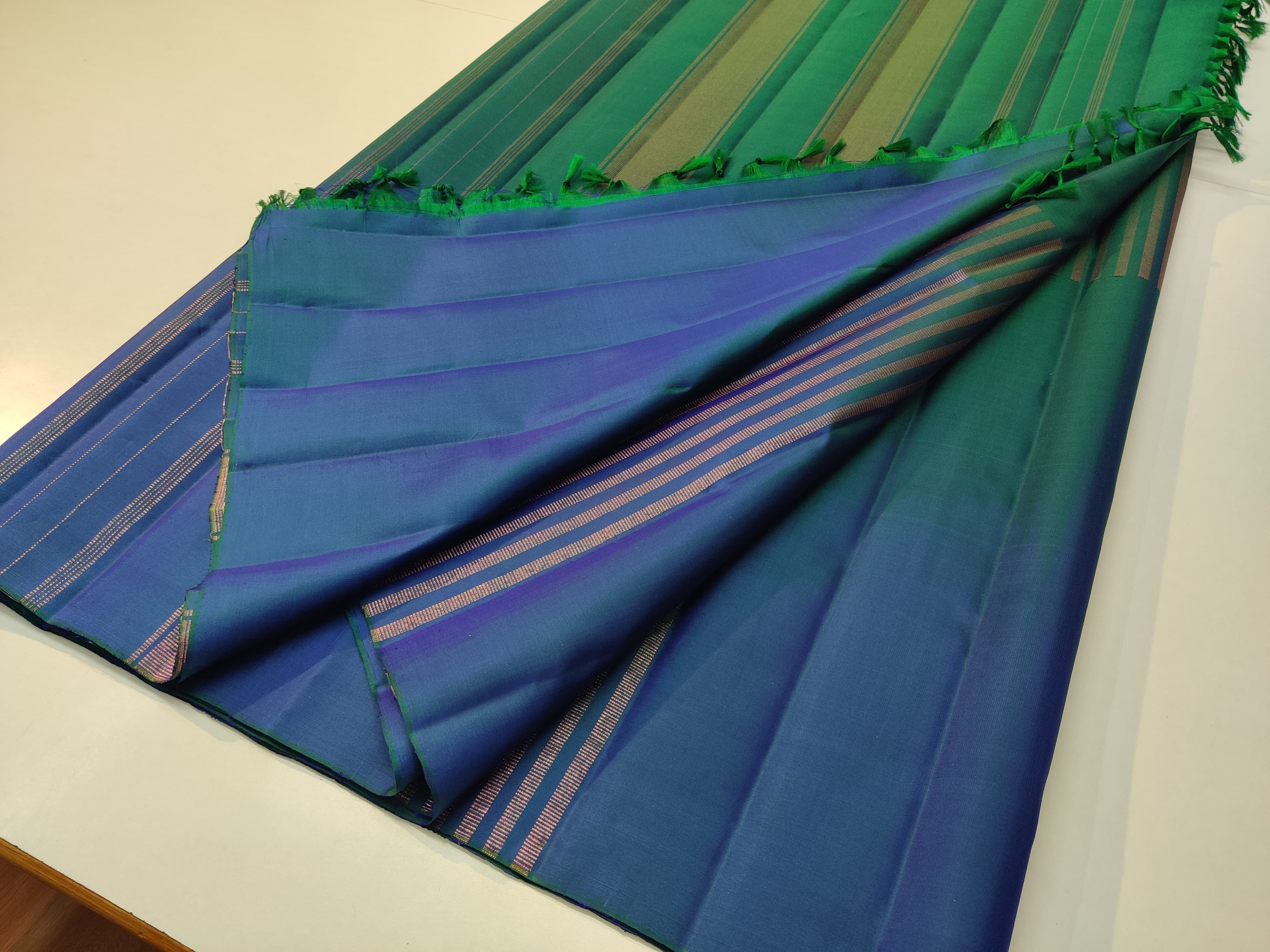 Classic Peacock Blue Elegance Kanchipuram Handloom Silk Saree SS23772