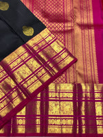 Load image into Gallery viewer, Classic Charcoal Black &amp; Dark Pink 2gm Zari Kanchipuram Handloom Silk Saree SS25826

